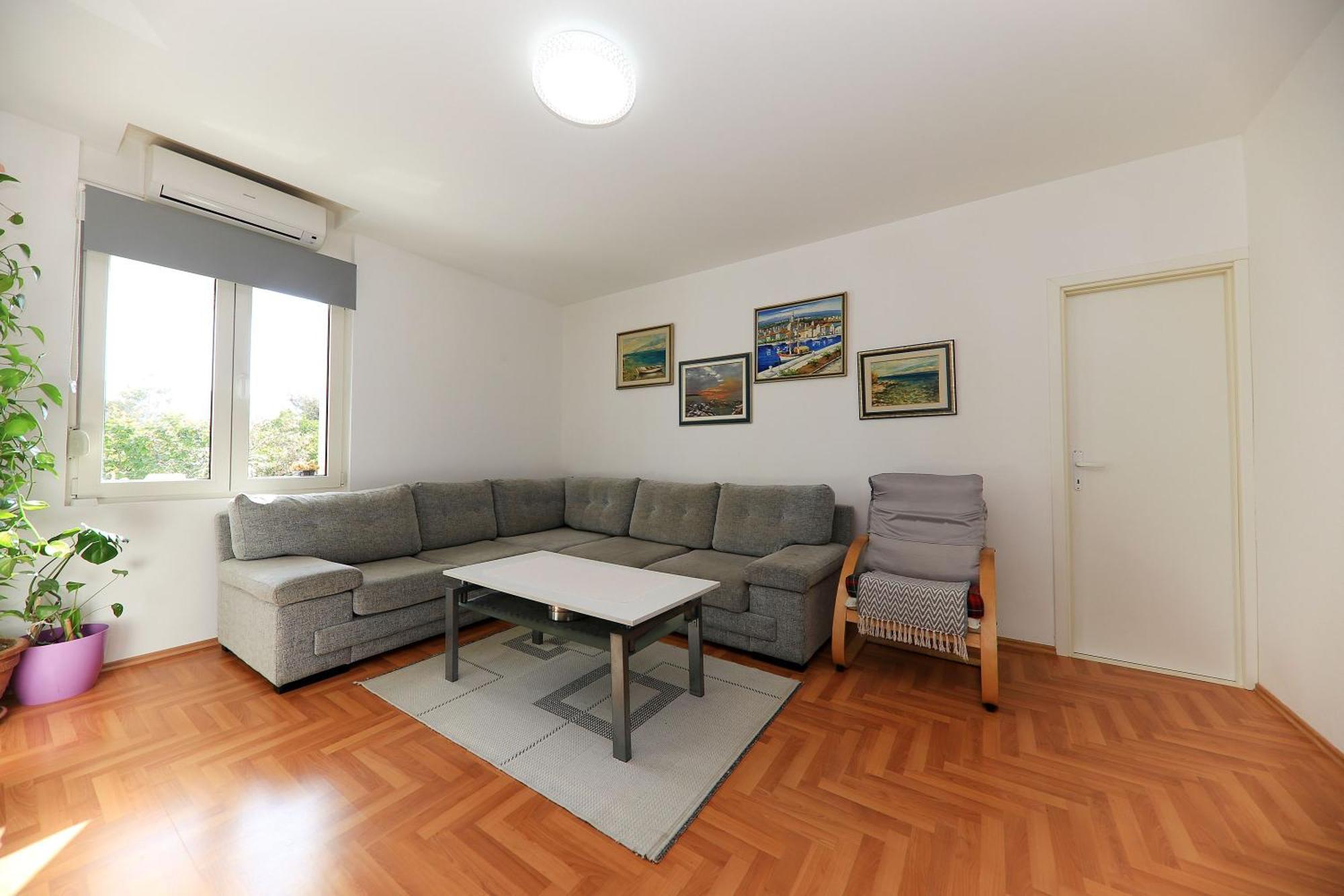 Apartmani Tonci Pag พาก ภายนอก รูปภาพ