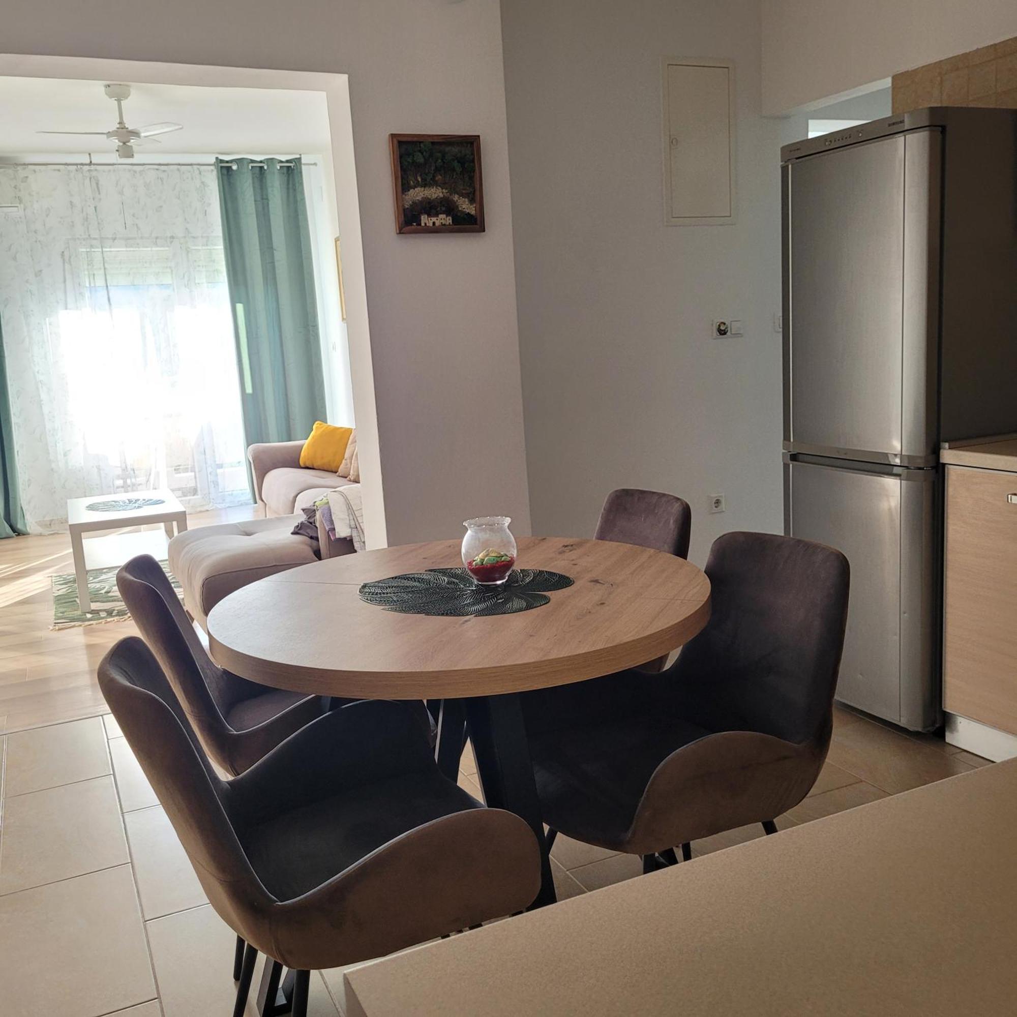 Apartmani Tonci Pag พาก ภายนอก รูปภาพ
