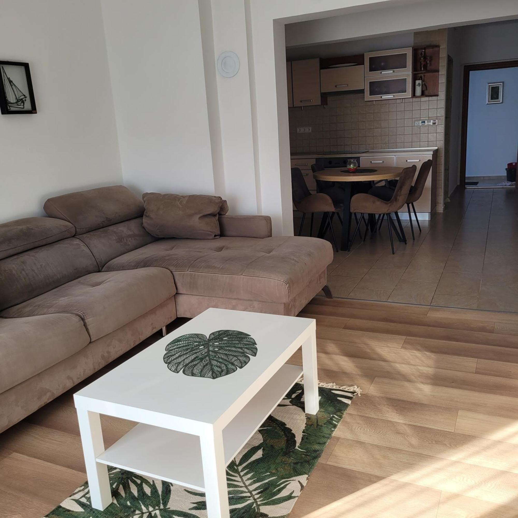 Apartmani Tonci Pag พาก ภายนอก รูปภาพ